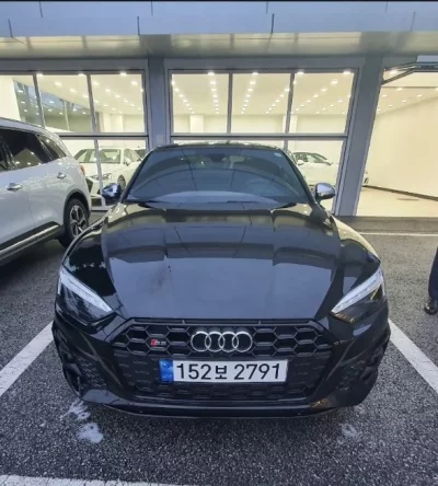 Audi S5