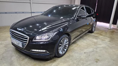 Hyundai Genesis