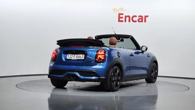 MINI Cooper Convertible