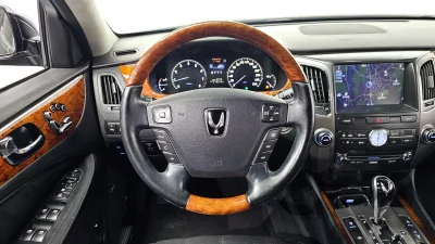Hyundai Equus