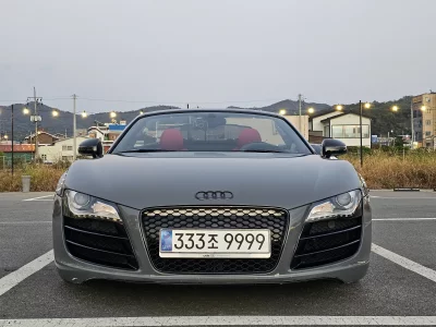 Audi R8