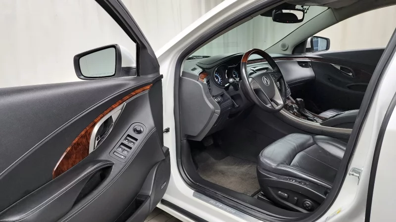 Daewoo Alpheon