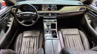 Genesis G90