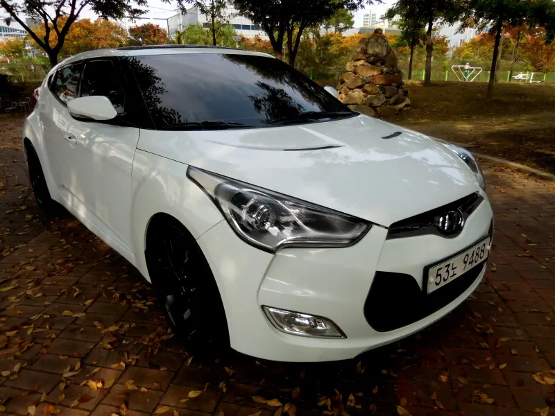 Hyundai Veloster