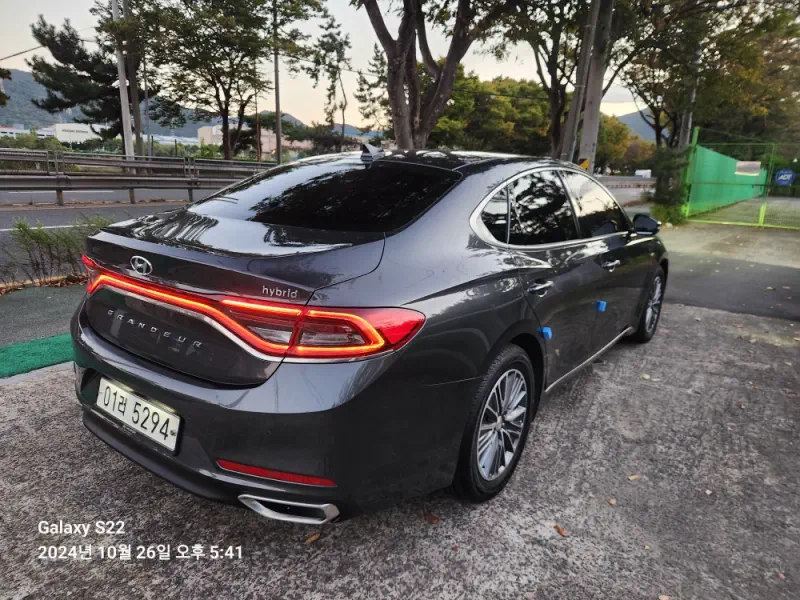 Hyundai Grandeur