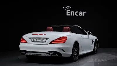 Mercedes-Benz SL-Class