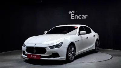 Maserati GHIBLI