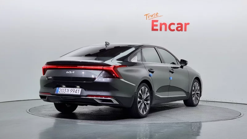Kia K8