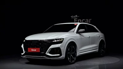 Audi RSQ8